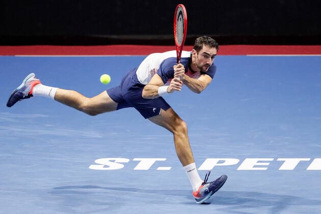 ATP, Tennis Herren St. Petersburg Open 2021 International Tennis Tournament Marin Cilic of Croatia returns the ball to Albert Ramos-Vinolas of Spain during the men s singles Round of 16 tennis match of the ATP 250 St. Petersburg Open 2021 International Tennis Tournament at the Sibur Arena on October 26, 2021 in Saint Petersburg, Russia. Saint Petersburg Russia  Copyright: xMikexKireevx kireev-notitle211027_npJwd