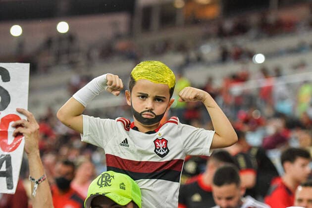 Sport Themen der Woche KW43 Sport Bilder des Tages Flamengo x Athletico Paranaense RIO DE JANEIRO, RJ - 27.10.2021: FLAMENGO X ATHLETICO PARANAENSE - Fans during Flamengo x Athletico Paranaense, a match valid for the semifinal match of the Copa do Brasil 2021, held at the Maracanã Stadium, located in the city of Rio de Janeiro (RJ), this Wednesday night (27). (Photo: Nayra Halm Fotoarena) x2135435x  NayraxHalm