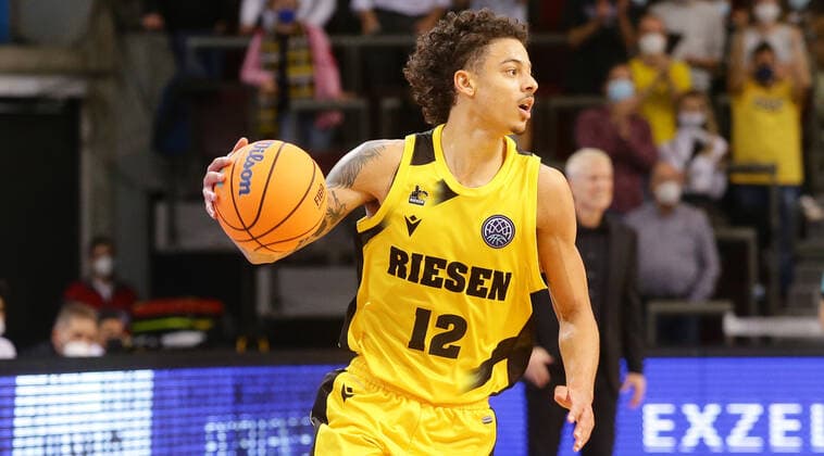 Ludwigsburg , Basketball Champions League MHP Riesen Ludwigsburg vs Lenovo Tenerife , Jonah Radebaugh ( Riesen )