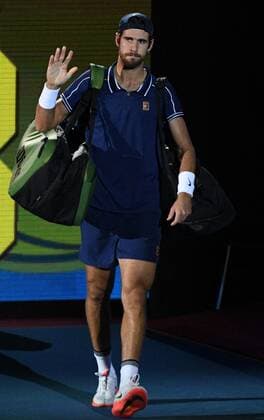 6683579 28.10.2021 Russia s Karen Khachanov walks on court before the men s singles 2nd round match against Croatia s Marin Cilic at the St. Petersburg Open international tennis tournament at Sibur Arena, in St. Petersburg, Russia. Alexander Galperin Sputnik Russia Tennis St Petersburg Open  7e0002e2a4b0f195