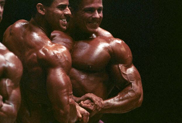 6667302 30.04.1989 The Man and Woman 89 international bodybuilding contest. Overall winner Frank Hillebrand , right, of the Federal Republic of Germany. ????? ???????????? Man and Woman 89 international bodybuilding contest 