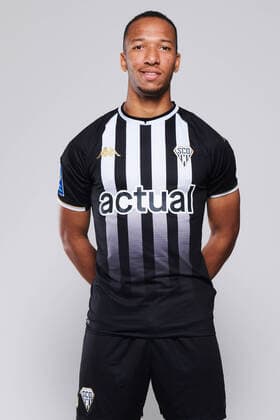 Enzo EBOSSE of Angers during the Photocall of Angers for the new season of Ligue 1 2021 2022 on 5th October 2021 FOOTBALL : Presentation - Angers - Photo Officielle - 29 10 2021 Panoramic Panoramic 