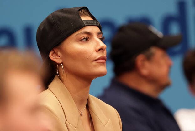 TENNIS - ATP, Tennis Herren Erste Bank Open VIENNA,AUSTRIA,29.OCT.21 - TENNIS - ATP World Tour, Erste Bank Open. Image shows Sophia Thomalla, the girlfriend of Alexander Zverev (GER).  GEPAxpictures xWalterxLuger