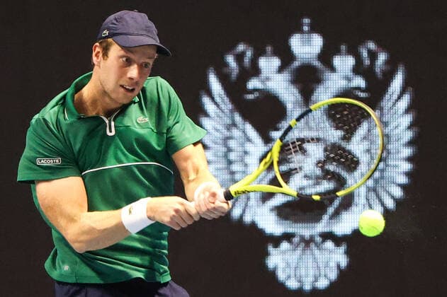 ST PETERSBURG, RUSSIA â€“ OCTOBER 30, 2021: Botic van de Zandschulp of the Netherlands in action in a men s singles semi-final match against Marin Cilic of Croatia as part of the 2021 St Petersburg Open tennis tournament, at the Sibur Arena. Peter Kovalev TASS  TS116565