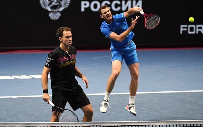 6686023 31.10.2021 Britian s Jamie Murray and Brazil s Bruno Soares compete in the men s doubles final match against Kazakhstan s Andrey Golubev and Monaco s Hugo Nys at the St. Petersburg Open international tennis tournament in St. Petersburg, Russia. Alexander Galperin Sputnik Russia Tennis St Petersburg Open  25287632bb74cce5