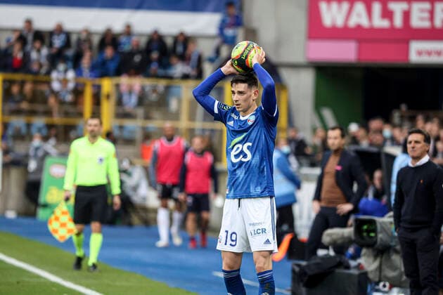 Anthony Caci 19 (RCS) FOOTBALL : Strasbourg vs Lorient - Ligue 1 - Strasbourg - 31 10 2021 ElyxandroCegarra Panoramic 