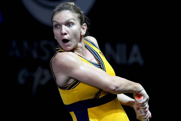 Finals day at WTA, Tennis Damen 250 Transylvania Open Tour with restrictions due to Covid 19. WTA competition taking place in BT Arena, Cluj-Napoca, Romania 31 October 2021 Portrait of Simona Halep in action preparing to receive the ball during her match in Transylvania Open Finals against Anett Kontaveit in BT Arena Cluj-Napoca 31 October 2021 Cluj-Napoca Cluj Romania Copyright: xAncaxTepeix
