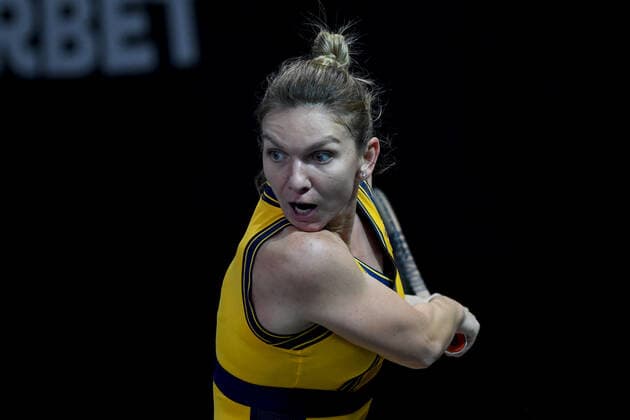 Finals day at WTA, Tennis Damen 250 Transylvania Open Tour with restrictions due to Covid 19. WTA competition taking place in BT Arena, Cluj-Napoca, Romania 31 October 2021 Portrait of Simona Halep in action preparing to receive the ball during her match in Transylvania Open Finals against Anett Kontaveit in BT Arena Cluj-Napoca 31 October 2021 Cluj-Napoca Cluj Romania Copyright: xAncaxTepeix