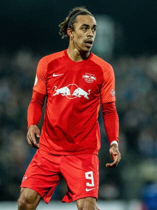 Leipzigs Yussuf Poulsen. SV Babelsberg 03 - RB Leipzig 0:1. 26. Oktober 2021: Babelsberg Potsdam (Karl-Liebknecht-Stadion), Fussball DFB-Pokal, 2. Runde. SV Babelsberg 03 - RB Leipzig 0:1