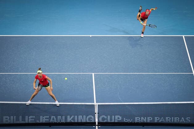 Sport Themen der Woche KW44 Sport Bilder des Tages Belgian Elise Mertens and Belgian Greet Minnen pictured in action during the third and last meeting against Australian pair Perez-Sanders at the second match between Belgium and Australia, in group B, on the second day of the group stage of the Billie Jean King Cup Finals, Tuesday 02 November 2021 in Prague, the Czech Republic. The Billie Jean King Cup replaces the Fed Cup competition and is organised by the ITF International Tennis Federation. VIRGINIExLEFOUR  x3129953x
