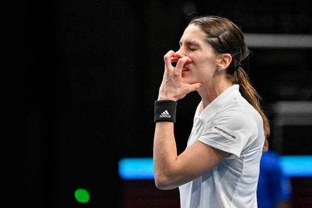 Sport Bilder des Tages Andrea Petkovic of Germany reacts during Group D match of the women’s tennis Billie Jean King Cup (former Fed Cup) against Viktorija Golubic of Switzerland in Prague, Czech Republic, November 2, 2021. (CTKxPhoto MichalxKamaryt) CTKPhotoP2021110208838  kmt 13