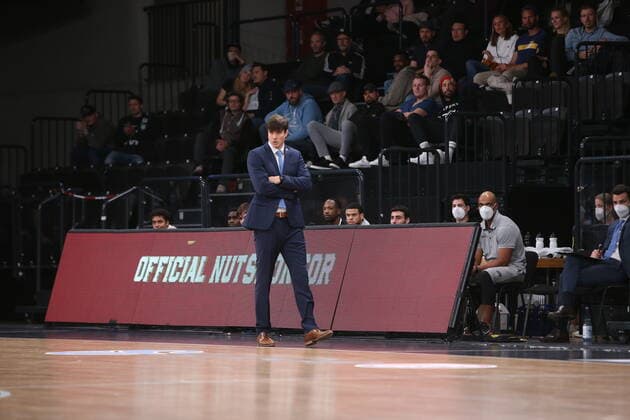 Basketball: EuroCup, Hamburg Towers - Morabank Andorra Oldenburg, Hamburg, 02.11.2021 Trainer Pedro Calles (Towers) Hamburg Germany