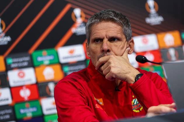 SOCCER - UEFA EL, Dinamo vs Rapid ZAGREB,CROATIA,03.NOV.21 - SOCCER - UEFA Europa League, group stage, GNK Dinamo Zagreb vs SK Rapid Wien, preview, press conference, PK, Pressekonferenz Rapid. Image shows head coach Dietmar Kuehbauer (Rapid).  GEPAxpictures xPhilippxBrem