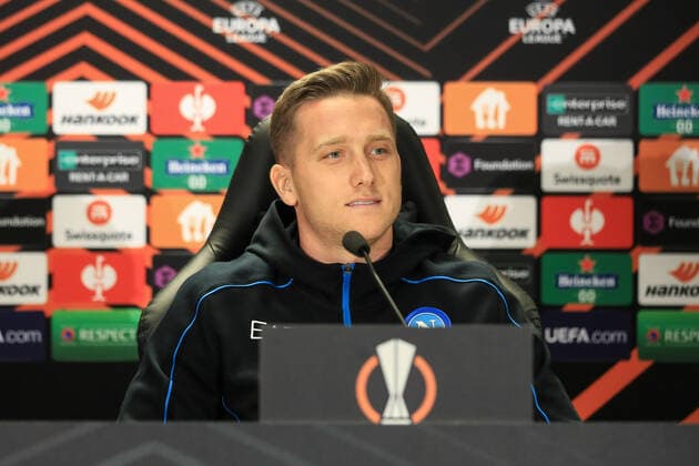 03.11.2021 Warszawa Pilka nozna Liga Europy 2021 2022 Konferencja prasowa SSC Napoli N z Piotr Zielinski Foto Adam Starszynski PressFocus 11.03.2021 Warsaw Football Europa League 2021 2022 press conference, PK, Pressekonferenz of SSC Napoli Piotr Zielinski Credit Adam Starszynski PressFocus NEWSPIX.PL --- Newspix.pl  20211103PF_AS025