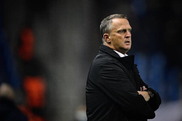 Genk s head coach John van den Brom pictured before a soccer game between Belgian KRC Genk and English club West Ham United, Thursday 04 November 2021 in Genk, on the fourth day of the UEFA Europa League group stage, in group H. JOHANxEYCKENS  x3130748x