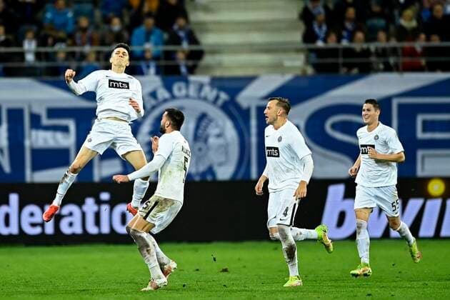 Sport Themen der Woche KW44 Sport Bilder des Tages Gent, Belgium - November 4 : Slobodan Urosevic defender of FK Partizan celebrates scoring the opening goal during the UEFA Europa Conference League Group stage - Group B match between KAA Gent and FK Partizan at the Ghelamco Arena on November 04, 2021 in Gent, Belgium, 4 11 2021 ( KAA Gent v FK Partizan : UEFA Europa Conference League PhotoNews Panoramic 