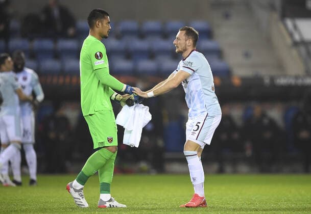 Mandatory Credit: Photo by Simon Dael Shutterstock (12587229ds) Alphonse Areola of West Ham United with Vladimír Coufal of West Ham United Genk v West Ham United, UEFA Europa League Group H, Football Cegeka Arena, Genk, Belgium - 04 Nov 2021 Genk v West Ham United, UEFA Europa League Group H, Football Cegeka Arena, Genk, Belgium - 04 Nov 2021  Copyright: xSimonxDael Shutterstockx 12587229ds