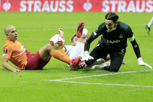 ISTANBUL, TURKEY - NOVEMBER 4, 2021: Galatasaray s Omer Bayram, Lokomotivâ€™s Maciej Rybus, and Lokomotiv s goalkeeper Guilherme Marinato (L-R) in the 2021 22 UEFA Europa League Group E Round 4 match between Galatasaray Istanbul and Lokomotiv Moscow at the Ali Sami Yen Sports Complex. Mikhail Japaridze TASS  TS116D66