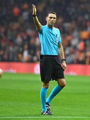Referee Sandro Scharer during the UEFA Europa League group E match between Galatasaray and Lokomotiv Moscow at NEF Stadium on November 04, 2021 in Istanbul, Turkey. 