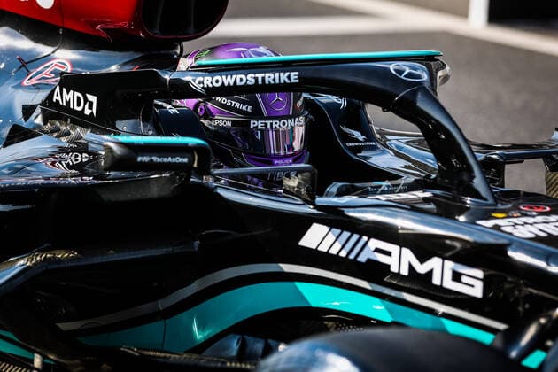 44 HAMILTON Lewis (gbr), Mercedes AMG F1 GP W12 E Performance, action during the Formula 1 Gran Premio De La Ciudad De Mexico 2021, Mexico City Grand Prix, 18th round of the 2021 FIA Formula One World Championship, WM, Weltmeisterschaft from November 5 to 7, 2021 on the Autodromo Hermanos Rodriguez, in Mexico City, Mexico - F1 - MEXICO CITY GRAND PRIX 2021 DPPI Panoramic  00121037_AV6_0078