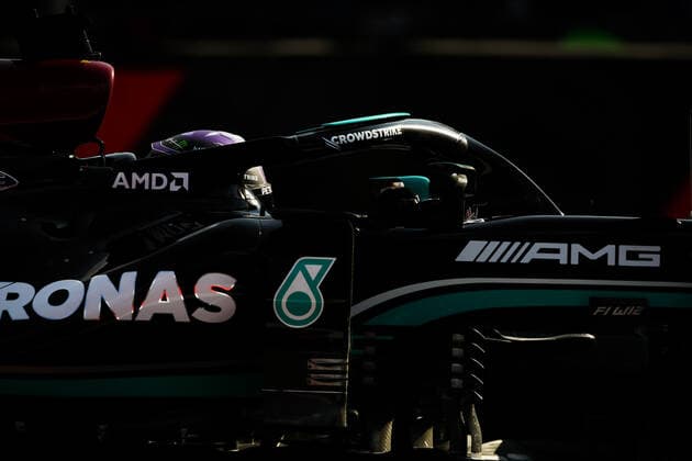 HAMILTON Lewis (gbr), Mercedes AMG F1 GP W12 E Performance, action during the Formula 1 Gran Premio De La Ciudad De Mexico 2021, Mexico City Grand Prix, 18th round of the 2021 FIA Formula One World Championship, WM, Weltmeisterschaft from November 5 to 7, 2021 on the Autodromo Hermanos Rodriguez, in Mexico City, Mexico - F1 - MEXICO CITY GRAND PRIX 2021 DPPI Panoramic  20211105_GOODEN_FGO00225