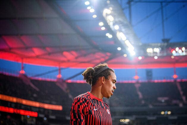 Leipzigs Yussuf Poulsen. Fussball 1. Bundesliga, 10. Spieltag: Eintracht Frankfurt - RB Leipzig 1:1. 30. Oktober 2021: Frankfurt, Deutsche Bank Park. Eintracht Frankfurt - RB Leipzig 1:1