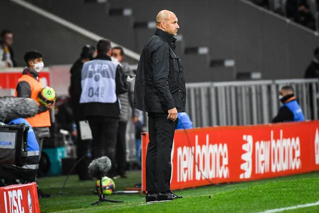 Gerald BATICLE of Angers FOOTBALL : Lille OSC vs Angers SCO - Ligue 1 Uber Eats - 06 11 2021 MatthieuMirville Panoramic 