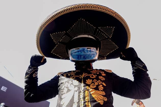 A person in a mariachi costume poses for photos during the third practice for the Formula One Grand Prix of Mexico, that takes place at the Hermanos Rodriguez Autodrome, in Mexico City, Mexico, 06 November 2021. Formula One Grand Prix of Mexico !ACHTUNG: NUR REDAKTIONELLE NUTZUNG!  Copyright: xCarlosxRamírezx AMDEP1919 20211106-59e402e95c7d690a6c976ca3cea210b0c0f5404e