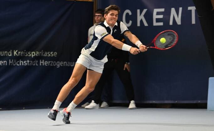 07.11.2021 - Tennis - ATP, Tennis Herren Challenger Tour - Challenger Eckental - Int. Deutsche Tennis-Hallenmeisterschaften - Finale Endspiel - - Daniel Masur ( GER )