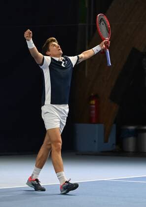 07.11.2021 - Tennis - ATP, Tennis Herren Challenger Tour - Challenger Eckental - Int. Deutsche Tennis-Hallenmeisterschaften - Finale Endspiel - - Daniel Masur ( GER ) - ballt Faust Fäuste - Jubel Freude - Siegerpose
