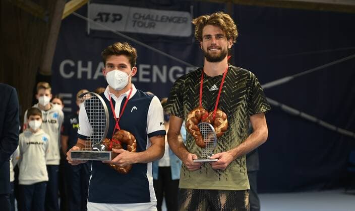 07.11.2021 - Tennis - ATP, Tennis Herren Challenger Tour - Challenger Eckental - Int. Deutsche Tennis-Hallenmeisterschaften - Finale Endspiel - - Daniel Masur ( GER ) Maxime Cressy ( USA ) Siegerehrung