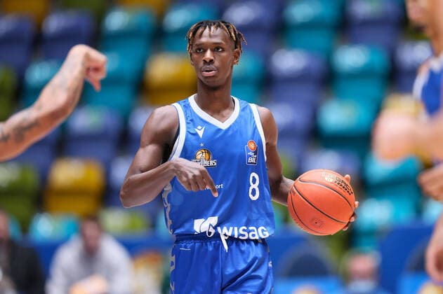 Fraport Skyliners - brose Bamberg, easyCredit-BBL Brancou Badio (Fraport Skyliners, 8). Basketball-Spiel des easyCredit BBL zwischen den Fraport Skyliners und brose Bamberg am 7. November 2021 in der Fraport-Arena in Frankfurt am Main., Frankfurt am Main Hessen Deutschland Fraport-Arena