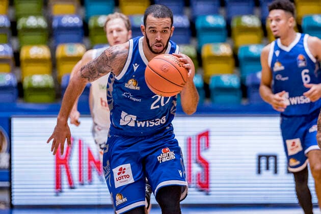 easyCredit BBL, Fraport Skyliners vs. Brose Bamberg, Frankfurt, Fraport Arena, 7.11.2021 Rasheed Moore (Fraport Skyliners 20), Fraport Skyliners vs. Brose Bamberg, Frankfurt, Fraport Arena, 7.11.2021 Copyright: xBEAUTIFULxSPORTS Gawlikx