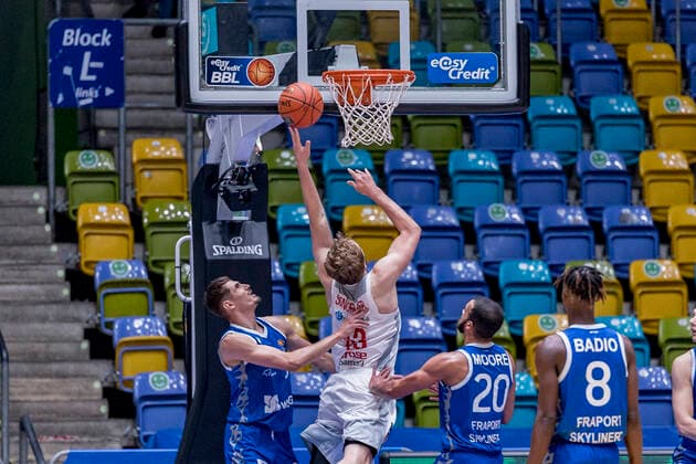 easyCredit BBL, Fraport Skyliners vs. Brose Bamberg, Frankfurt, Fraport Arena, 7.11.2021 Christian Sengfelder (Brose Bamberg 43), Fraport Skyliners vs. Brose Bamberg, Frankfurt, Fraport Arena, 7.11.2021 Copyright: xBEAUTIFULxSPORTS Gawlikx