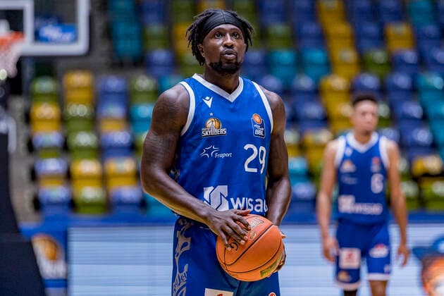 easyCredit BBL, Fraport Skyliners vs. Brose Bamberg, Frankfurt, Fraport Arena, 7.11.2021 Will Cherry (Fraport Skyliners 29), Fraport Skyliners vs. Brose Bamberg, Frankfurt, Fraport Arena, 7.11.2021 Copyright: xBEAUTIFULxSPORTS Gawlikx