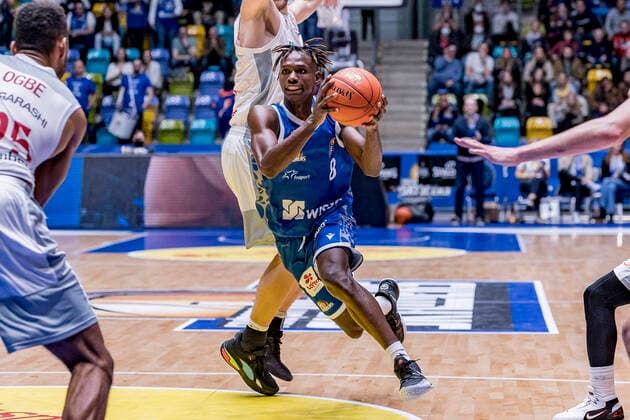 easyCredit BBL, Fraport Skyliners vs. Brose Bamberg, Frankfurt, Fraport Arena, 7.11.2021 Brancou Badio (Fraport Skyliners 8), Fraport Skyliners vs. Brose Bamberg, Frankfurt, Fraport Arena, 7.11.2021 Copyright: xBEAUTIFULxSPORTS Gawlikx