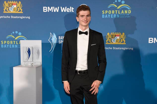 Lukas Kohl bei der 20. Verleihung des Bayerischen Sportpreises 2021 in der BMW-Welt München. München, 06.11.2021