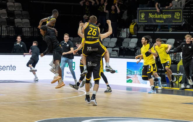 , ¨¨ Nuernberg Falcons BC vs. Tigers Tuebingen, 2. Basketball, Bundesliga, Pro A, Barmer 2 Basketball, Spieltag 27, Spielzeit 2021 2022, 07.11.2021, ¨¨ Nuernberg Falcons BC - Tigers Tuebingen, Basketball, 2. Bundesliga, Barmer 2 Basketball, Spieltag 27, Spielzeit 2021 2022, 07.11.2021 Nuernberg Copyright: xDennisxDuddek xEibnerxPressefotox EP_DDK