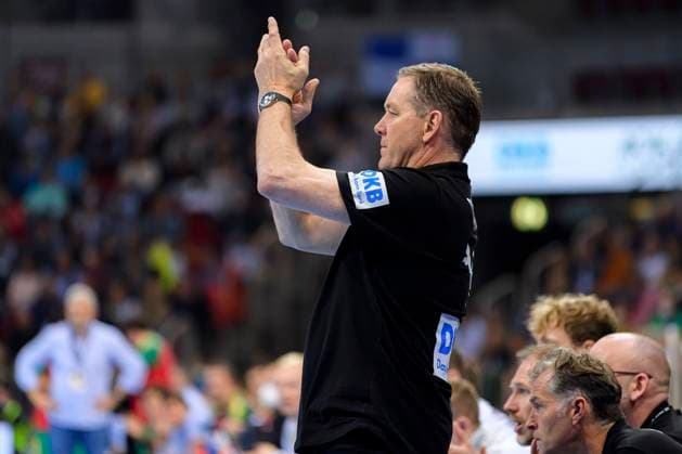 Handball, Maenner: Tag des Handballs, Freundschaftsspiel, Deutschland - Portugal Trainer Alfred Gislason (Deutschland) Jubel Freude Emotion Duesseldorf PSD Bank Dome Deutschland
