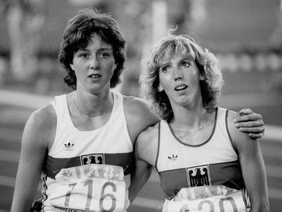 Olympische Spiele 1984 in Los Angeles. Siebenkampf: Sabine Braun (li.) und Sabine Evertz (Bronze), beide BRD. 04.08.1984. *** Olympic Games 1984 in Los Angeles heptathlon Sabine Braun left and Sabine Evertz bronze, both BRD 04 08 1984 HM