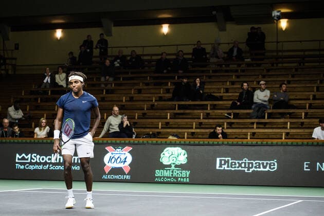 211108 Elias Ymer of Sweden competes in men s first round Singles match during Stockholm Open on November 8, 2021 in Stockholm. Photo: Erik Simander BILDBYRAN COP 201 EW0028 tennis stockholm open sverige bbeng Copyright: ERIKxSIMANDER BB211108ES038