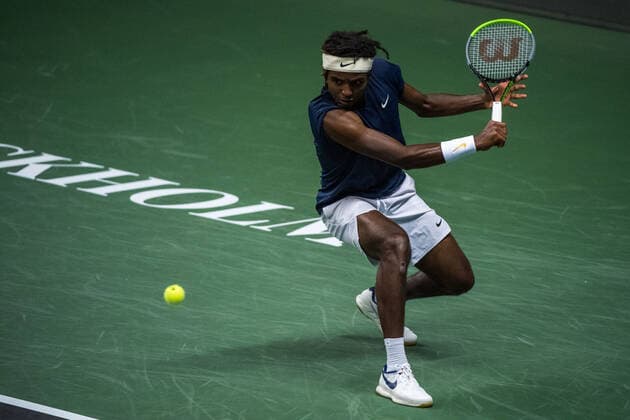 211108 Elias Ymer of Sweden competes in men s first round Singles match during Stockholm Open on November 8, 2021 in Stockholm. Photo: Emma Wallskog BILDBYRAN COP 320 EW0028 tennis stockholm open sverige bbeng Copyright: EMMAxWALLSKOG BB211108BB364