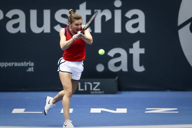 TENNIS - WTA, Tennis Damen Upper Austria Ladies Linz LINZ,AUSTRIA,09.NOV.21 - TENNIS - WTA Tour, Upper Austria Ladies Linz. Image shows Simona Halep (ROU).  GEPAxpictures xManfredxBinder