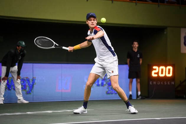 STOCKHOLM 20211110 Jannik Sinner of Italy in action during a men s singles tennis match against Andy Murray of Great Britain during the tennis tournament Stockholm Open on November 10, 2021. STOCKHOLM SWEDEN TENNIS x10080x