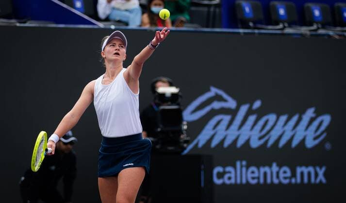 Mandatory Credit: Photo by Rob Prange Shutterstock (12596802j) Barbora Krejcikova of the Czech Republic in action during the first round-robin match at the 2021 Akron WTA, Tennis Damen Finals Guadalajara WTA tennis tournament Akron WTA Finals, Day 1, Tennis, Panamerican Tennis Center Guadalajara, Mexico - 10 Nov 2021 Akron WTA Finals, Day 1, Tennis, Panamerican Tennis Center Guadalajara, Mexico - 10 Nov 2021  Copyright: xRobxPrange Shutterstockx 12596802j