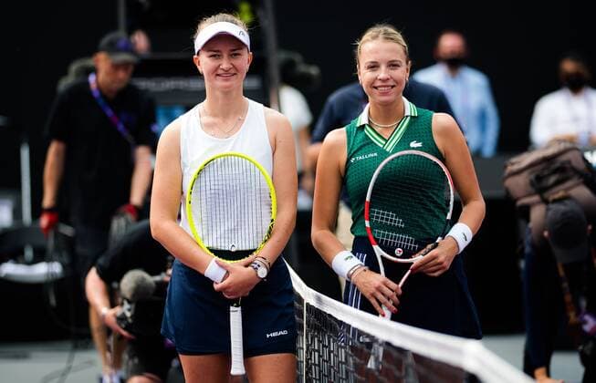 Mandatory Credit: Photo by Rob Prange Shutterstock (12596802ag) Barbora Krejcikova of the Czech Republic & Anett Kontaveit of Estonia before the first round-robin match at the 2021 Akron WTA, Tennis Damen Finals Guadalajara WTA tennis tournament Akron WTA Finals, Day 1, Tennis, Panamerican Tennis Center Guadalajara, Mexico - 10 Nov 2021 Akron WTA Finals, Day 1, Tennis, Panamerican Tennis Center Guadalajara, Mexico - 10 Nov 2021  Copyright: xRobxPrange Shutterstockx 12596802ag