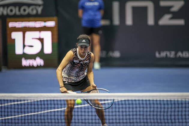 TENNIS - WTA, Tennis Damen Upper Austria Ladies Linz LINZ,AUSTRIA,11.NOV.21 - TENNIS - WTA Tour, Upper Austria Ladies Linz. Image shows Miyu Kato (JPN).  GEPAxpictures xManfredxBinder