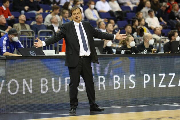 DEU, EUROLEAGUE , ALBA vs. ANADOLU EFES ISTANBUL, 11.11.2021, Mercedes-Benz-Arena, Berlin, DEU, EUROLEAGUE , ALBA vs. ANADOLU EFES ISTANBUL, im Bild Head Coach: Ergin Ataman(Anadolu Efes Istanbul)