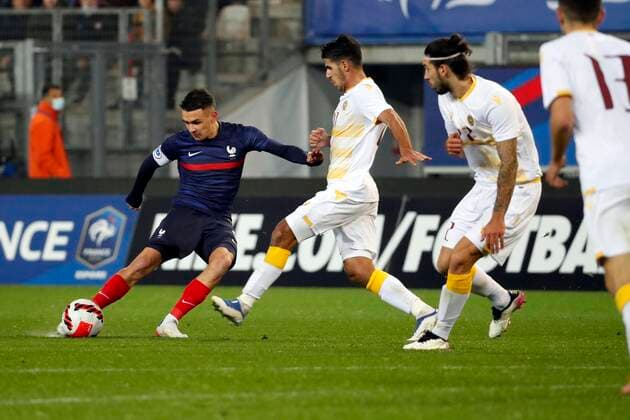 Enzo Le Fee France FOOTBALL : France vs Armenie - Espoirs - Eliminatoires Euro 2023 - Grenoble - 11 11 2021 StephanePillaud Panoramic 