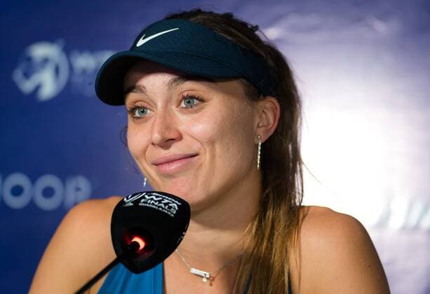 Mandatory Credit: Photo by Rob Prange Shutterstock (12596804dp) Paula Badosa of Spain talks to the media after the first round robin match at the 2021 Akron WTA, Tennis Damen Finals Guadalajara WTA tennis tournament Akron WTA Finals, Day 2, Tennis, Panamerican Tennis Center Guadalajara, Mexico - 11 Nov 2021 Akron WTA Finals, Day 2, Tennis, Panamerican Tennis Center Guadalajara, Mexico - 11 Nov 2021  Copyright: xRobxPrange Shutterstockx 12596804dp